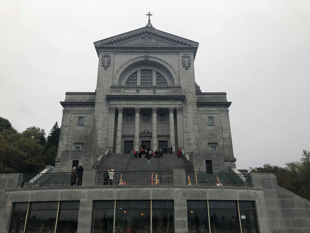 43414376_407718596426727_1437091538936004608_n